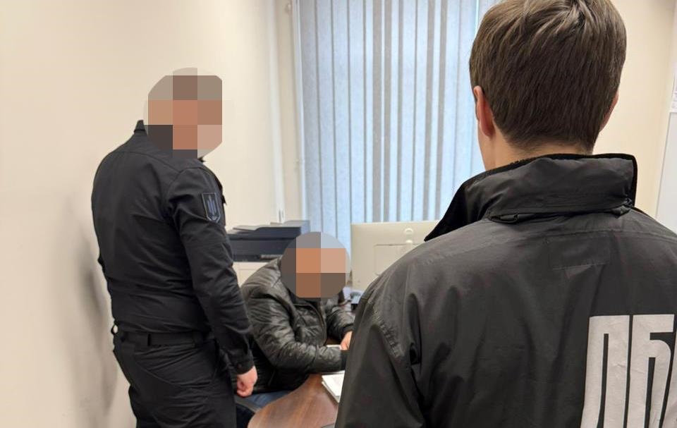 Ексначмед у Сумах отримав 670 тисяч за вигадану травму