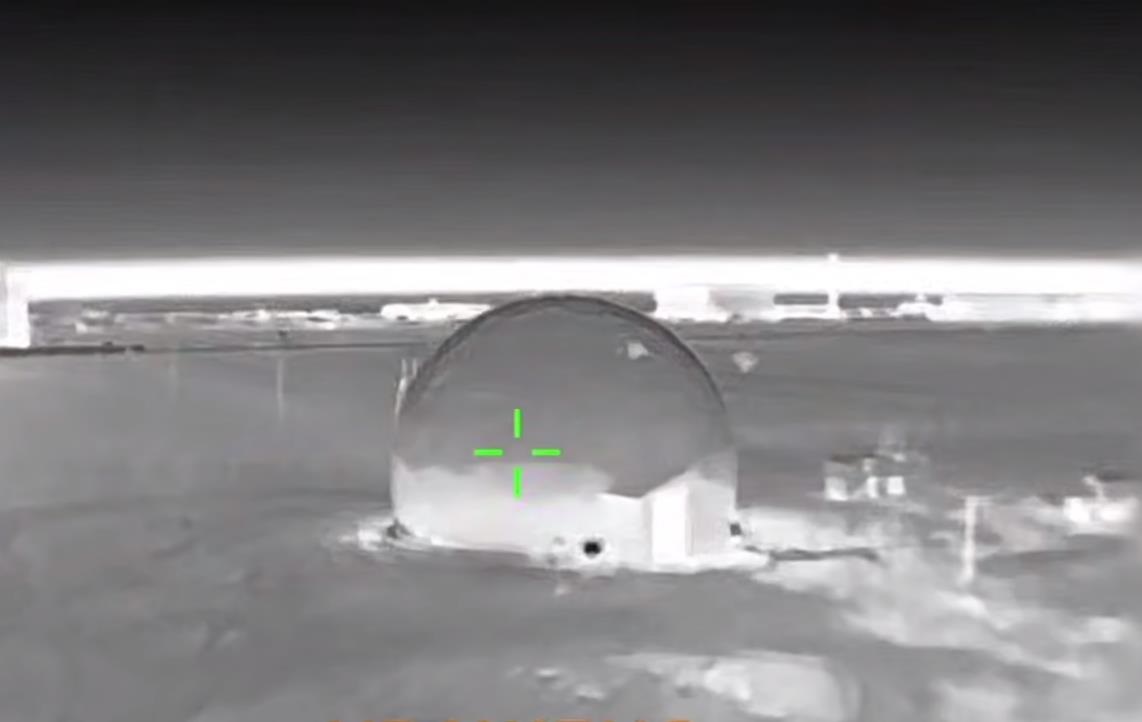 ГУР показало ураження РЛС Валдай і катерів в Криму