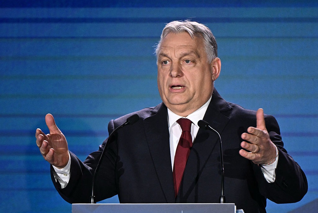 Орбан скликає Марш миру проти “шантажу” України