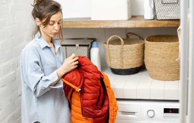 Пух, синтепон, мембрана: як реанімувати будь-яку куртку після прання