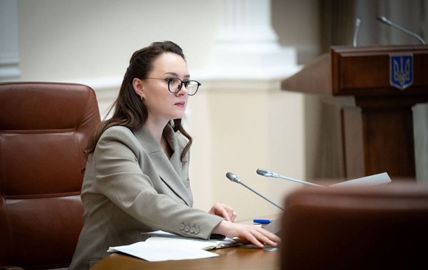 Стрибок цін на АЗС: Свириденко зробила заяву