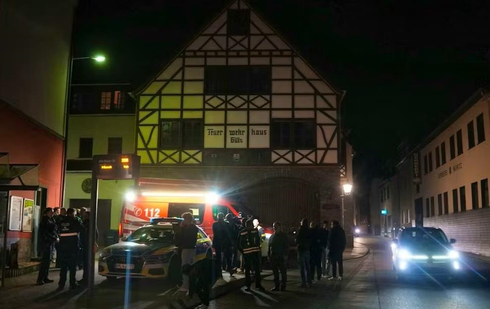 У Німеччині метеорит пробив дах будинку: падіння бачили в кількох країнах