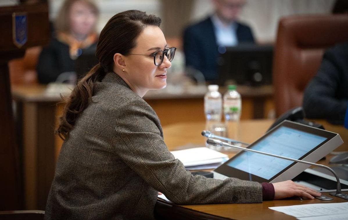 Україна отримала перший транш від МВФ