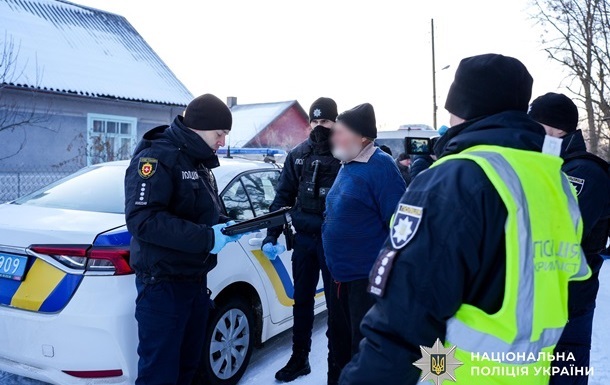 Вбивство пʼятьох переселенців на Рівненщині: в СІЗО помер підозрюваний