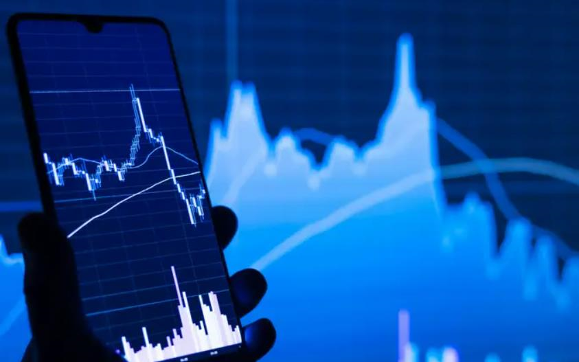 Зростання ВВП України торік стало найменшим за останні три роки